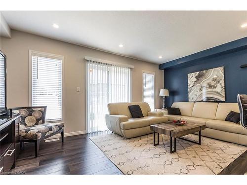 26 Meadowridge Street, Kitchener, ON - Indoor Photo Showing Living Room