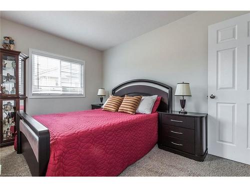 26 Meadowridge Street, Kitchener, ON - Indoor Photo Showing Bedroom