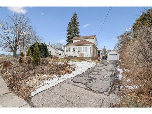 13 Spiers Crescent, Cambridge, ON - Outdoor