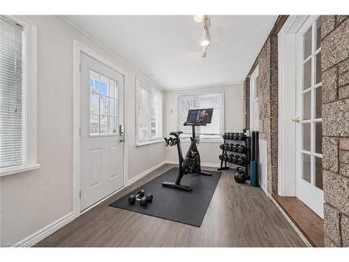 13 Spiers Crescent, Cambridge, ON - Indoor Photo Showing Gym Room