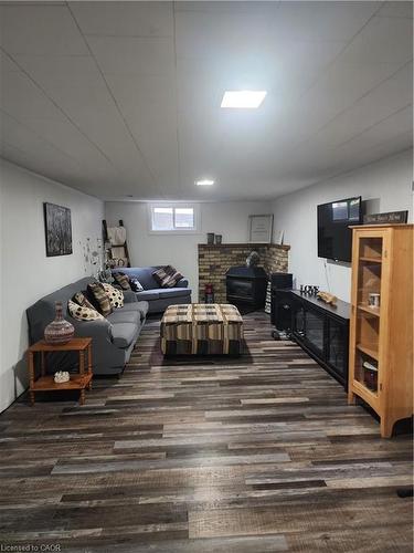 130 Balmoral Drive, Brantford, ON - Indoor