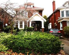 88 Cline Avenue N Hamilton, ON L8S 3Z6