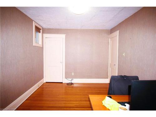 88 Cline Avenue N, Hamilton, ON - Indoor