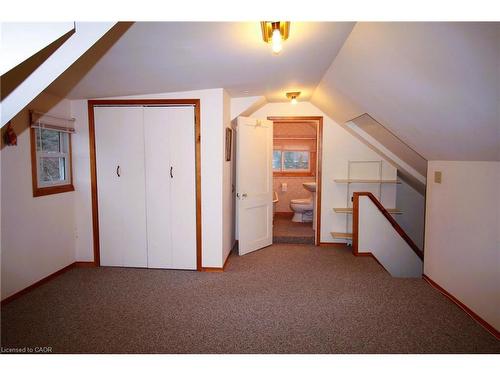 88 Cline Avenue N, Hamilton, ON - Indoor Photo Showing Other Room