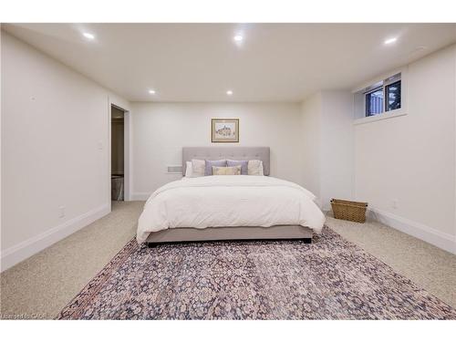 38 Euclid Avenue, Waterloo, ON - Indoor Photo Showing Bedroom