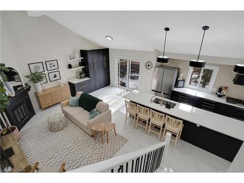 49 Wyandotte Court, Kitchener, ON - Indoor