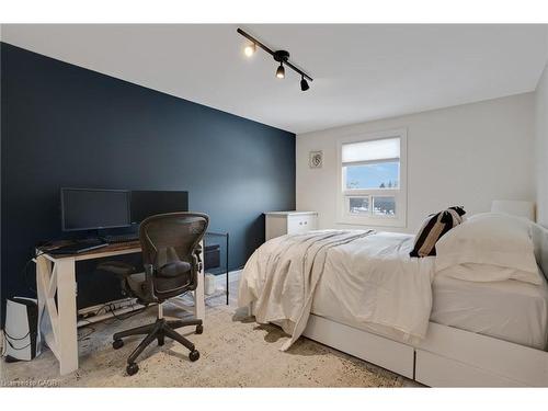 49 Wyandotte Court, Kitchener, ON - Indoor Photo Showing Bedroom