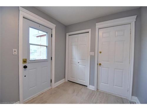 1284 Highway 54, Caledonia, ON - Indoor Photo Showing Other Room