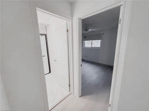 1949 Old Mill Road, Kitchener, ON - Indoor Photo Showing Other Room