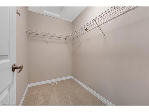 24-143 Elgin Street N, Cambridge, ON - Indoor With Storage