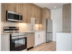 222-525 New Dundee Road  Kitchener, ON N2P 0K8