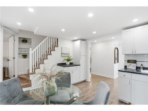 190 Mead Avenue, Hamilton, ON - Indoor