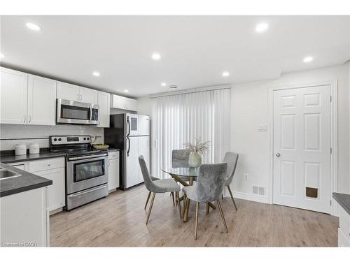 190 Mead Avenue, Hamilton, ON - Indoor Photo Showing Kitchen With Stainless Steel Kitchen With Double Sink