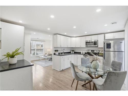 190 Mead Avenue, Hamilton, ON - Indoor