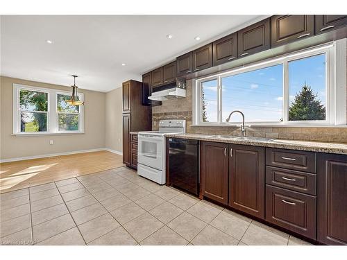 1868 Jerseyville Road W, Hamilton, ON - Indoor Photo Showing Kitchen