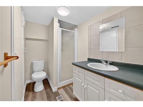 1868 Jerseyville Road W, Hamilton, ON - Indoor Photo Showing Bathroom
