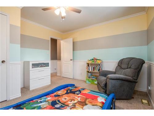 354 Forestlawn Road, Waterloo, ON - Indoor Photo Showing Bedroom