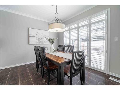 115 Larry Crescent, Caledonia, ON - Indoor Photo Showing Dining Room