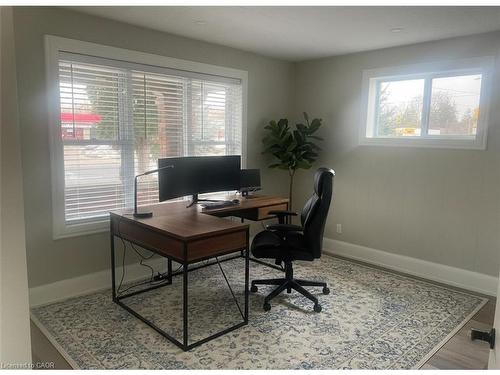 1434 King Street E, Cambridge, ON 