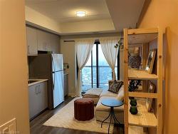 2205-15 Queen Street S Hamilton, ON L8P 3S4