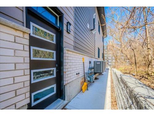 498 Karn Street, Kitchener, ON - Outdoor