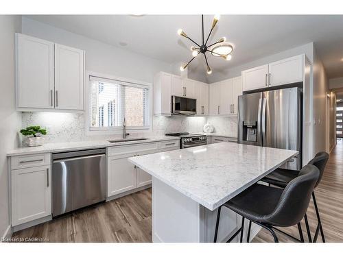 498 Karn Street, Kitchener, ON - Indoor Photo Showing Kitchen With Upgraded Kitchen