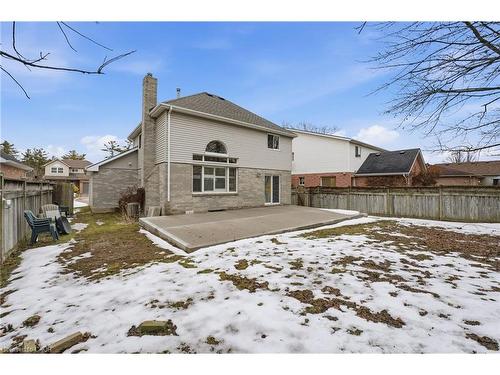 68 Fairlake Drive, Cambridge, ON - Outdoor