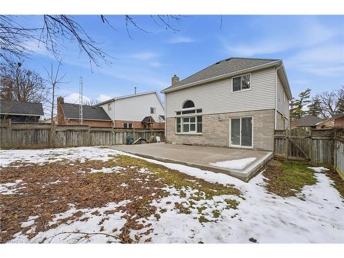 68 Fairlake Drive, Cambridge, ON - Outdoor