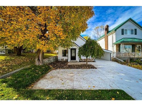 654 West 5Th Street, Hamilton, ON - Outdoor With Deck Patio Veranda