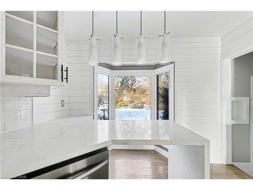 645 Riverside Drive, London, ON - Indoor Photo Showing Kitchen