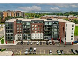 503-5 Hamilton Street N Waterdown, ON L8B 2A4