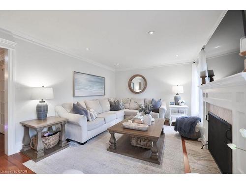 2047 Country Club Drive, Burlington, ON - Indoor Photo Showing Living Room With Fireplace