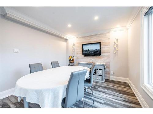 3269 Woodcroft Crescent, Burlington, ON - Indoor Photo Showing Dining Room