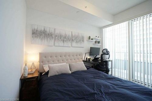 3103-20 Shore Breeze Drive, Toronto, ON - Indoor Photo Showing Bedroom