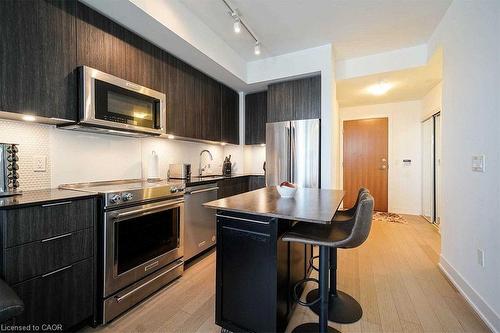 3103-20 Shore Breeze Drive, Toronto, ON - Indoor Photo Showing Kitchen With Stainless Steel Kitchen With Upgraded Kitchen