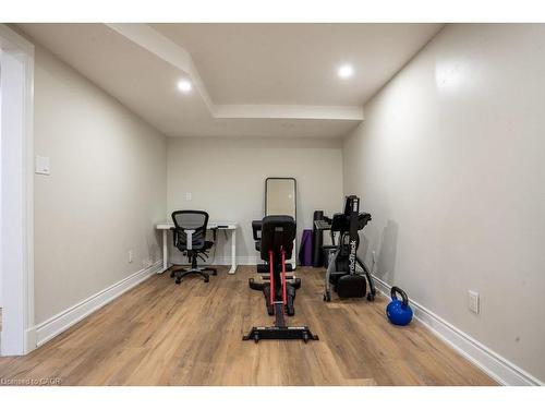 301 Lakeview Avenue, Burlington, ON - Indoor