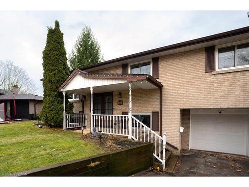 301 Lakeview Avenue, Burlington, ON - Outdoor With Deck Patio Veranda