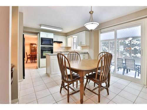 3224 Appollo Road, Burlington, ON - Indoor Photo Showing Dining Room