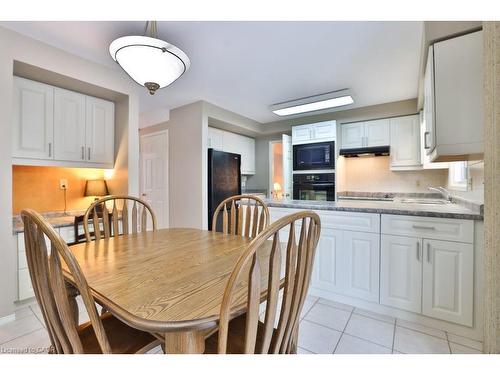 3224 Appollo Road, Burlington, ON - Indoor Photo Showing Dining Room