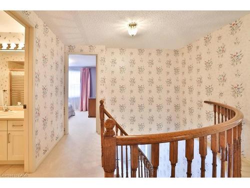 3224 Appollo Road, Burlington, ON - Indoor Photo Showing Other Room