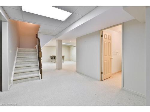 3224 Appollo Road, Burlington, ON - Indoor Photo Showing Other Room