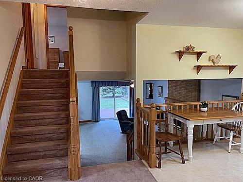 18 Kingfisher Drive, Hamilton, ON - Indoor