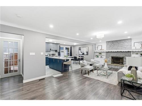 22 Colonial Street, Welland, ON - Indoor Photo Showing Living Room With Fireplace