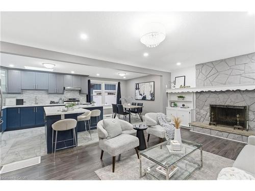 22 Colonial Street, Welland, ON - Indoor Photo Showing Living Room With Fireplace