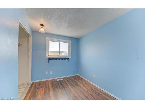 52 Monteagle Crescent, Kitchener, ON - Indoor Photo Showing Other Room
