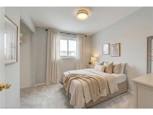 52 Monteagle Crescent, Kitchener, ON - Indoor Photo Showing Bedroom