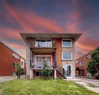 253 Mohawk Road E Hamilton, ON L9A 2H5