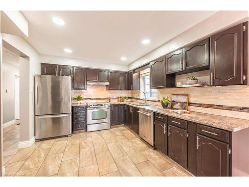 42 Roman Crescent, London, ON - Indoor Photo Showing Kitchen With Double Sink
