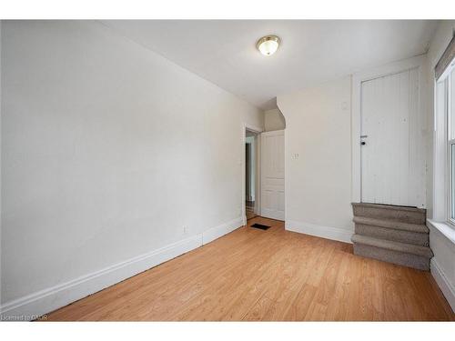 47 Krug Street, Kitchener, ON - Indoor Photo Showing Other Room