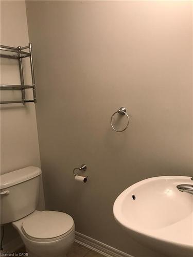 4294 Ingram Common, Burlington, ON - Indoor Photo Showing Bathroom